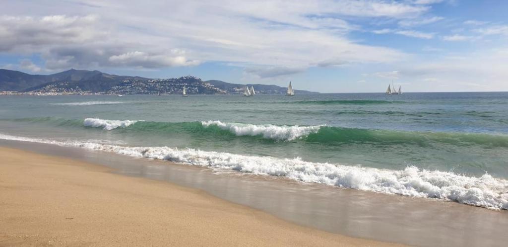 Apartament Brisa De Mar Empuriabrava Zewnętrze zdjęcie