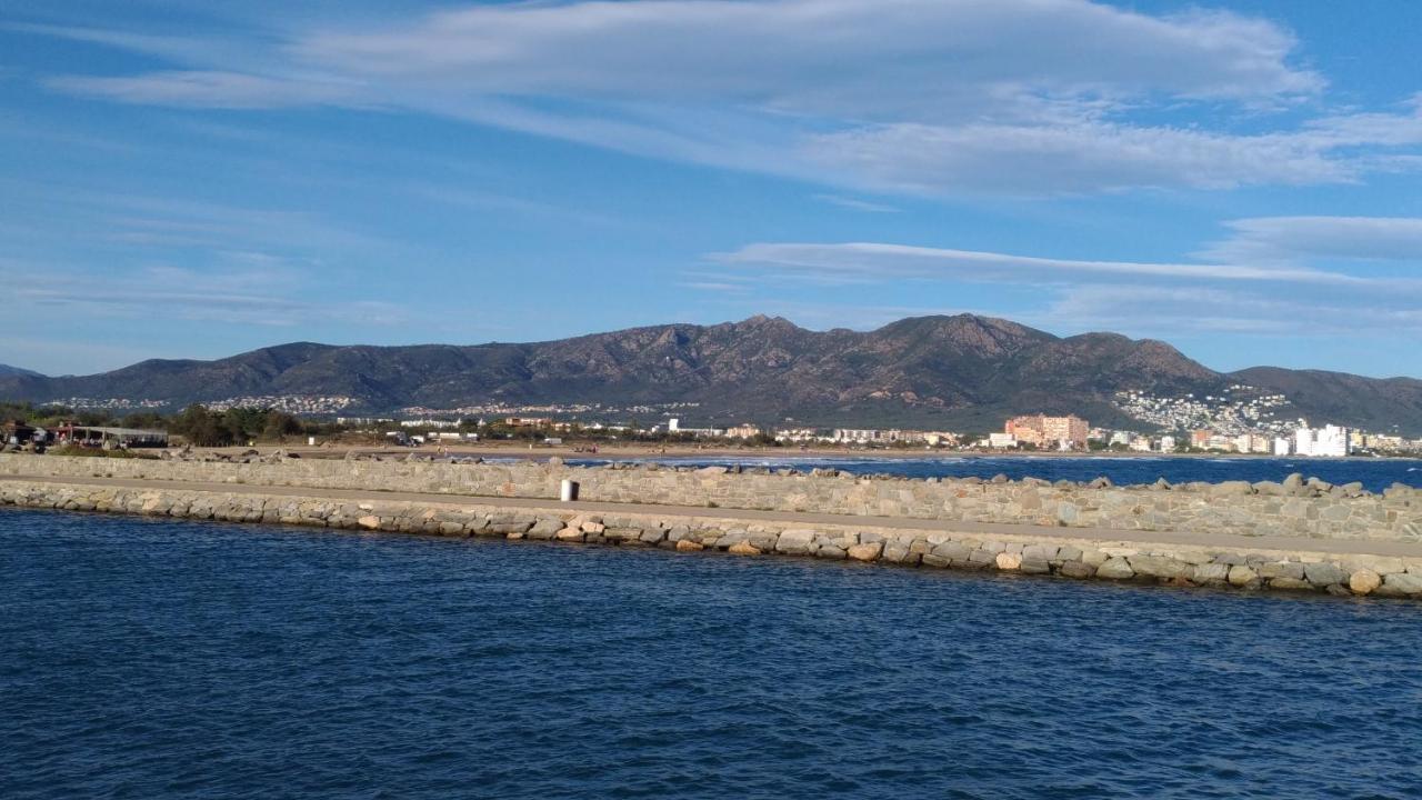 Apartament Brisa De Mar Empuriabrava Zewnętrze zdjęcie